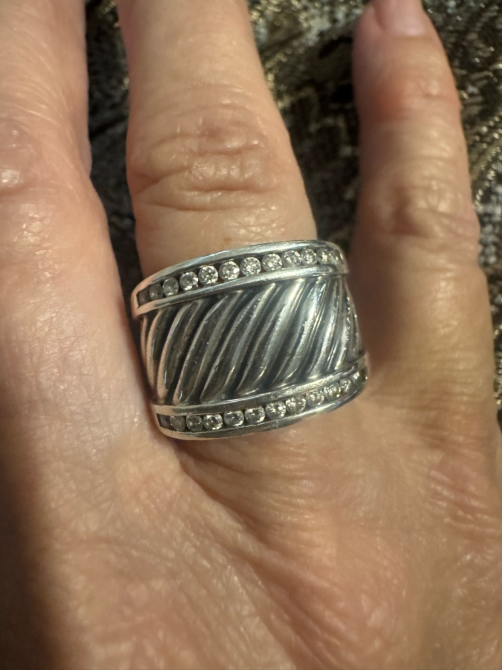 David Yurman Cable cigar, Diamond ring
5.5 gorgeous - Picture 5 of 8
